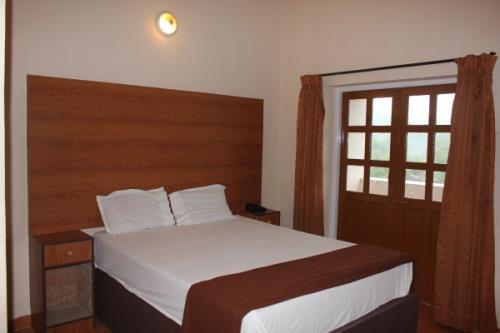 Maizons Lakeview Resort